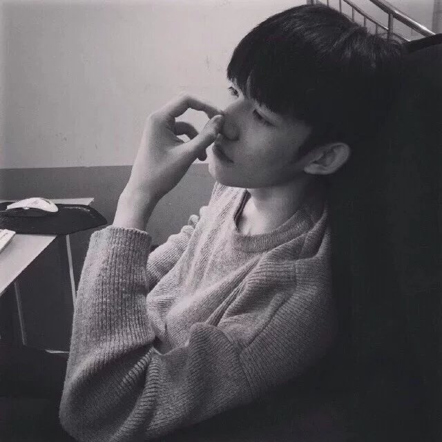 史航萱君