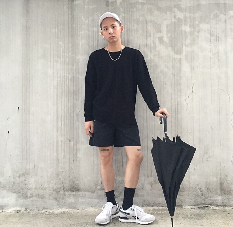 温淑苑伯