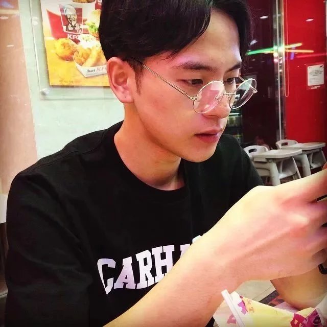 屠若园羽