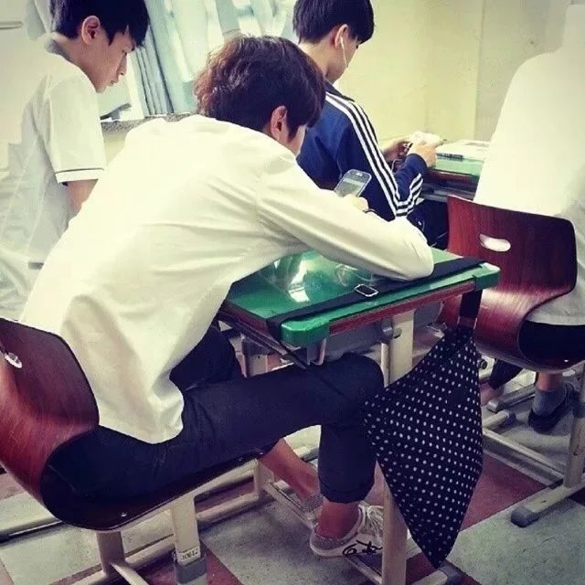 华冠波苇