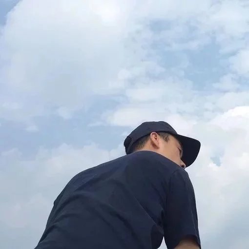 叶超可梦
