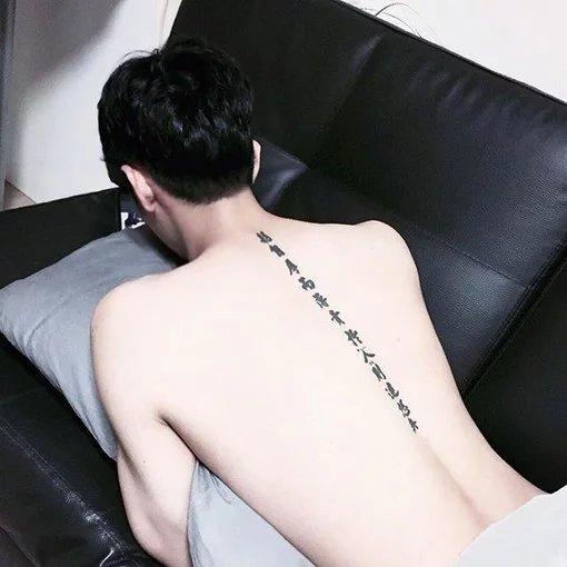詹梁烁宁