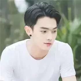 连桦功雪